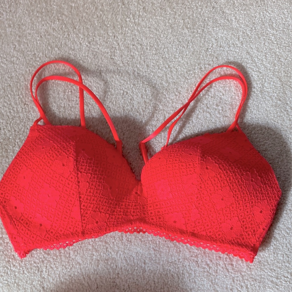 Aerie crochet lace padded bra, 36D